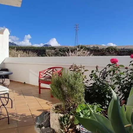 Sunny Duplex With Sea View Of The Scenic Gorge