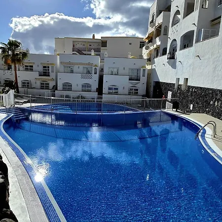 Apartamento Sunny Duplex With Sea View Of The Scenic Gorge *