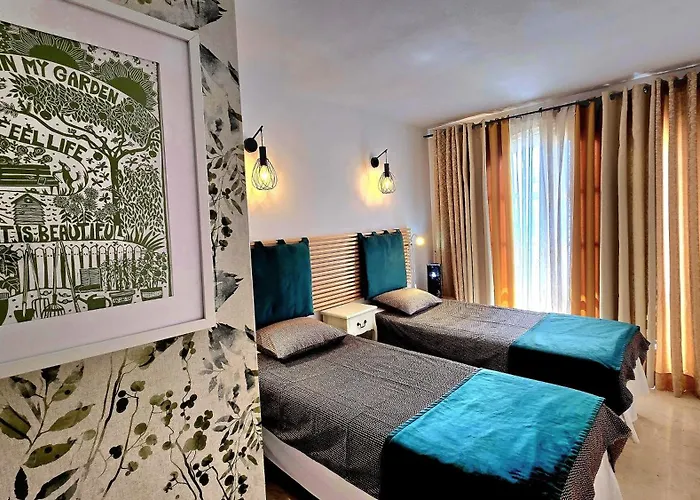 Sunny Duplex With Sea View Of The Scenic Gorge Апартаменты